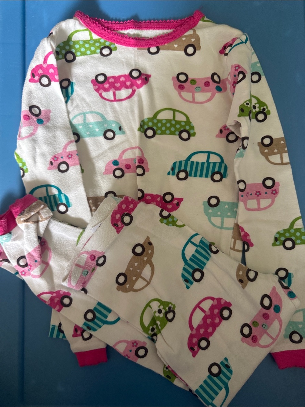 Girls' White Car-Print Pajama Set with Pink Trim